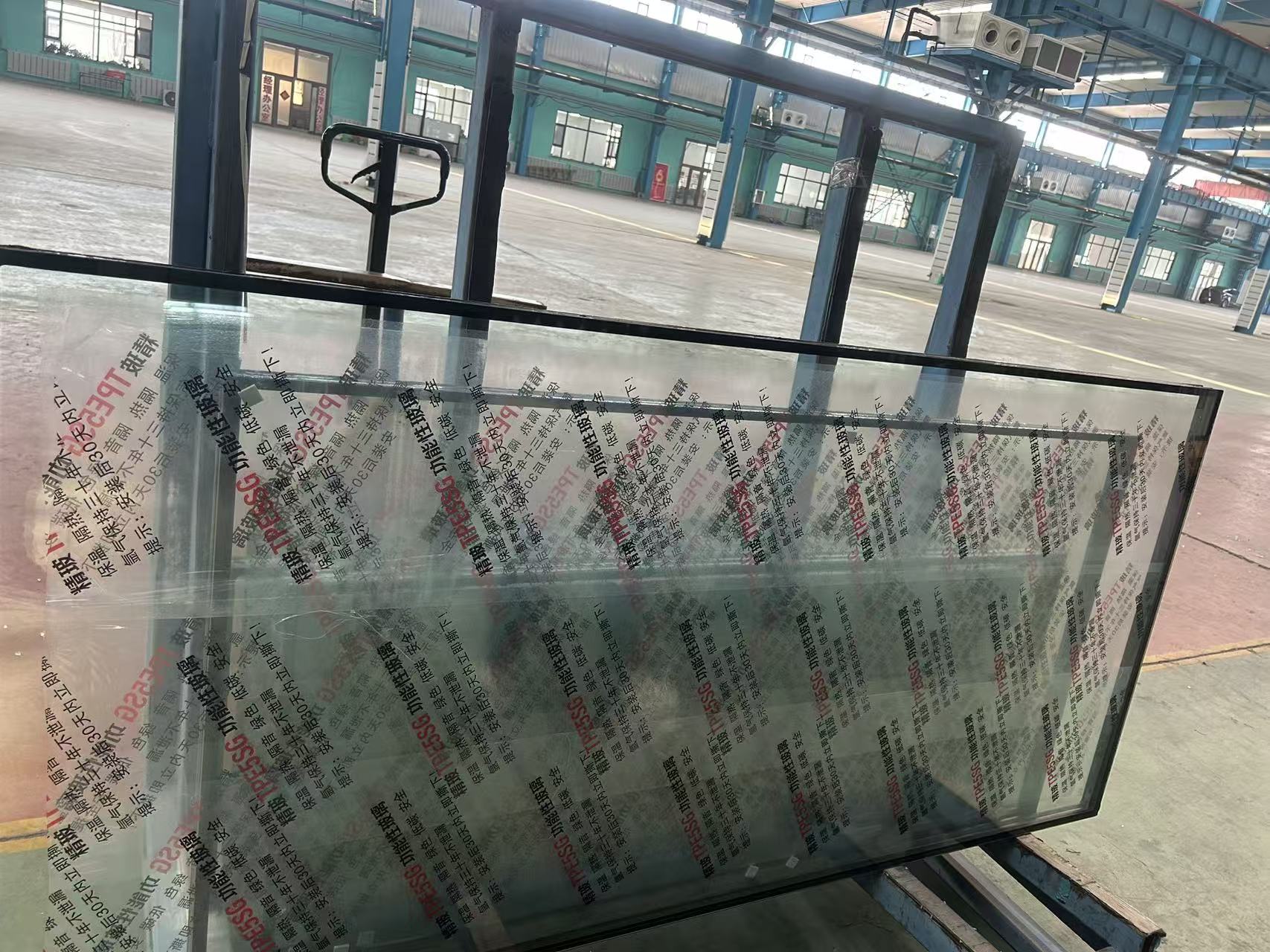 上海市玻璃源头工厂隔热玻璃 - 哪里好